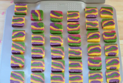 餅干不用去買了，好看又好吃的彩虹餅干，小孩子的最愛，烘焙小白也能做